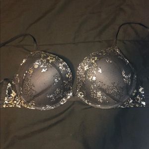 36B Victoria’s Secret Black Push Up Bra